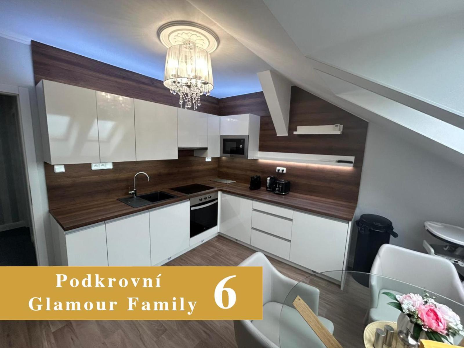Efipa Glamour Apartments Plzen Luaran gambar