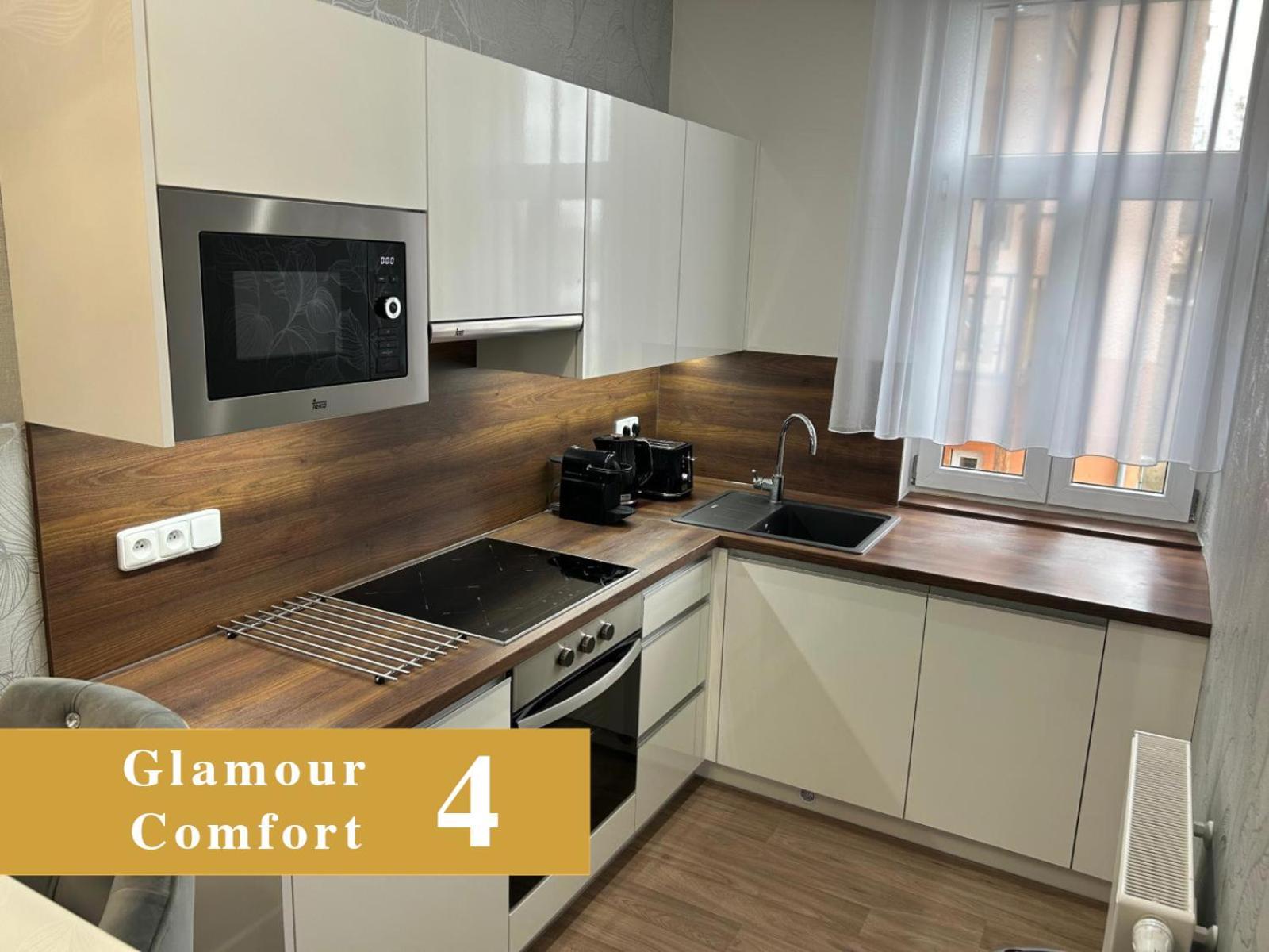 Efipa Glamour Apartments Plzen Luaran gambar