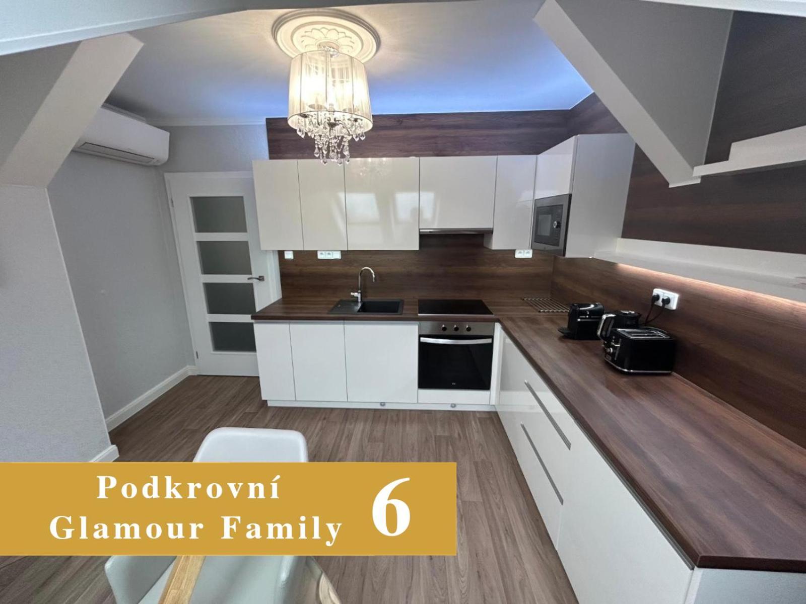 Efipa Glamour Apartments Plzen Luaran gambar