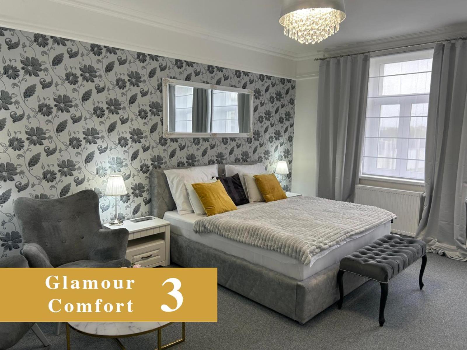 Efipa Glamour Apartments Plzen Luaran gambar