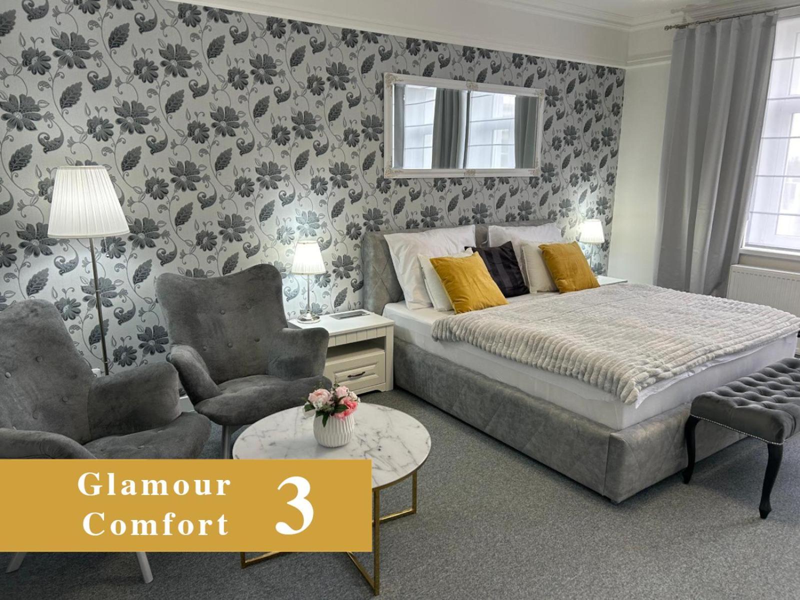 Efipa Glamour Apartments Plzen Luaran gambar